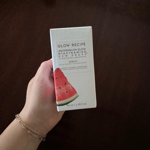 Glow Recipe Watermelon - Picture 2 of 2